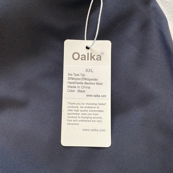 Oalka Workout Tank - Size XXL - Picture 5 of 9